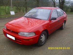 Toyota Corolla Liftback E10 ; 1.3 XLI ; 16V (Unfallfrei) viele Ersatzteile - Bild 1 von 24