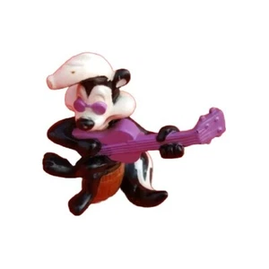 Vintsge 1994 Pepe Le Pew PVC  Guitar Figurine Looney Tunes Warner Brothers Pepsi - Picture 1 of 9