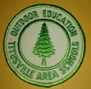 Titusville Area Scuole Istruzione All'aperto Pennsylvania Caccia - Foto 1 di 2