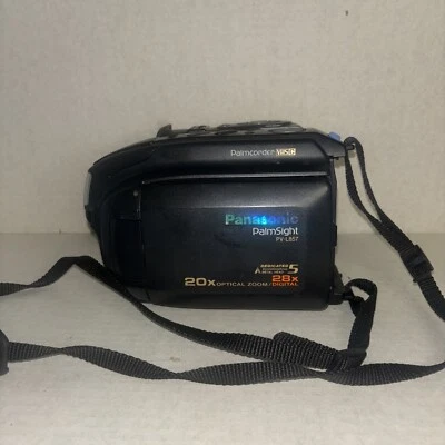 Panasonic Palmsight/Palmcorder PV-L857 As-Is Untested W/AV Cord And mystery tape - Image 1 of 4