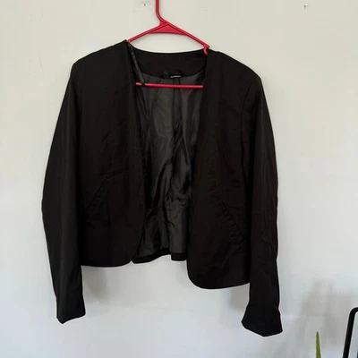 Divided by H&M Black Cropped Blazer Jacket Size 12 Long Sleeves Front Closure - Изображение 1 из 4