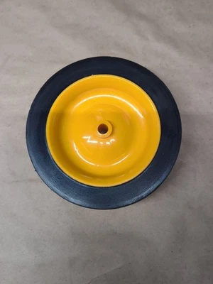  Piezas de tractor de pedal Ertl rueda delantera John Deere Industrial  Foto 1 de 3