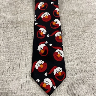 Corbata de Navidad negra y roja de colección Sesame Street Elmo con sombrero de Santa Foto 1 de 4