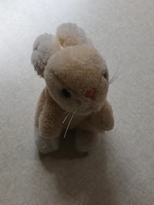 Mini conejito de peluche Dakin 5" rosa Foto 1 de 3