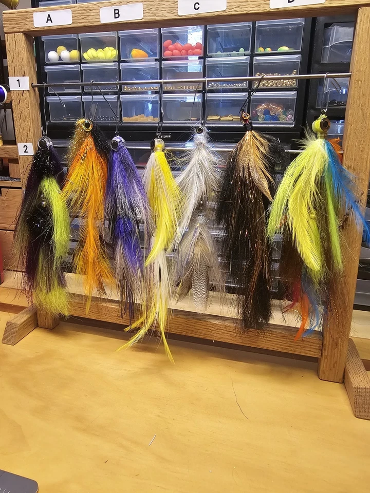 XLARGE STREAMERS, Double Hook - Image 1 of 4