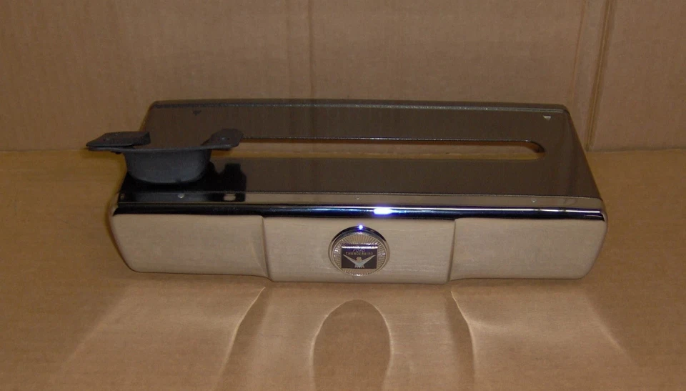 1955 1956 1957 1958 1959 1960 1961 1962 1966 Ford Thunderbird TISSUE DISPENSER - Image 1 of 2