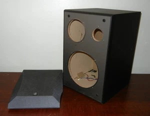 Yamaha NS-6390 Altoparlante Cabinet vuoto con griglia - Foto 1 di 11