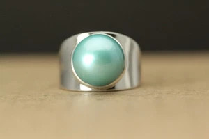 Blue Pearl Wide Sterling Silver Ring Size 6, 8.5 grams (RIN9537) - Picture 1 of 9