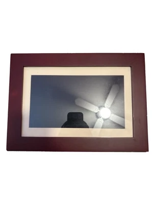 Insignia 10" Digital Photo Frame With Premium IPS Panel NS-DPF10WW-17 - Image 1 of 2