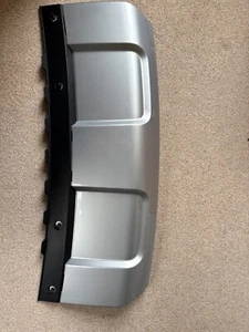 Range Rover Sport Genuine Front Bumper Towing Eye Cover LR095429 - Picture 1 of 11