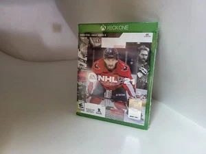 Brand New Xbox One Series X EA SPORTS NHL 21 2021 HOCKEY GAME #P29 - Picture 1 of 10