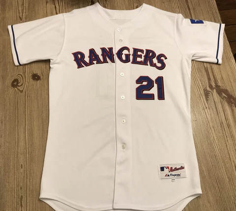 Authentic Majestic Sammy Sosa Texas Rangers On Field Home Jersey White Sz 44 USA Cover