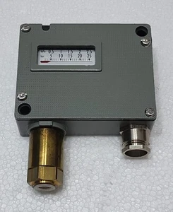 TRAFAG 920.2374.931 P25 PRESSURE SWITCH 2...25 bar - Picture 1 of 4