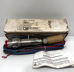 United Electric Controls Pressure Switch Model 12SLSN7B 10-35psi In Box - Picture 1 of 8