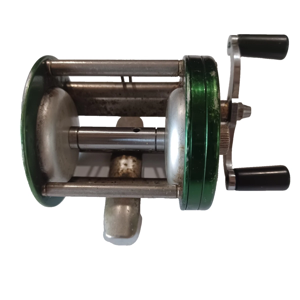 Shakespeare Baitcasting Reel In Vintage Casting Fishing Reels for