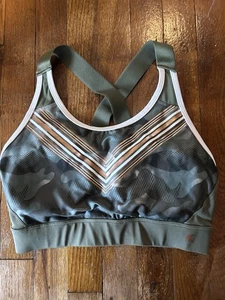 Sujetador deportivo camuflado Kyodan talla [grande] - panel de malla Chevron verde espalda cruzada - Imagen 1 de 8