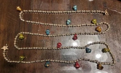 Schöne alte Christbaumkette mit bunten Glöckchen silber - Christbaumschmuck - Bild 1 von 4