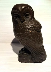 Vintage Decorative resin Owl Figurine – Detailed & In Excellent Condition - Picture 1 of 1