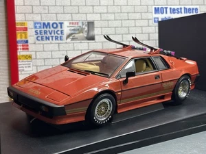 1:18 *EN CAJA* AUTOart James Bond 007 Lotus Esprit Turbo ¡Solo modelo para tus ojos! - Imagen 1 de 10