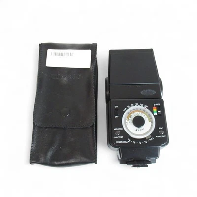 Black Minolta Auto 320x Flash Accessory for Digital Camera Untested Preloved - Image 1 of 4