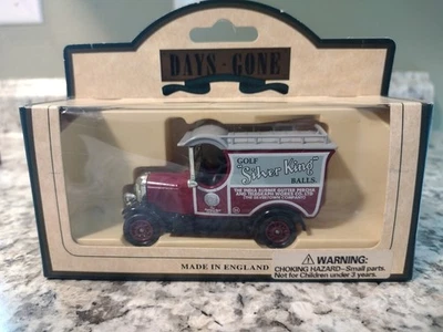 Lledo No 50014 - Days Gone Diecast Model Of A 1926  Maroon Bull-Nose Morris Van  - Image 1 of 4