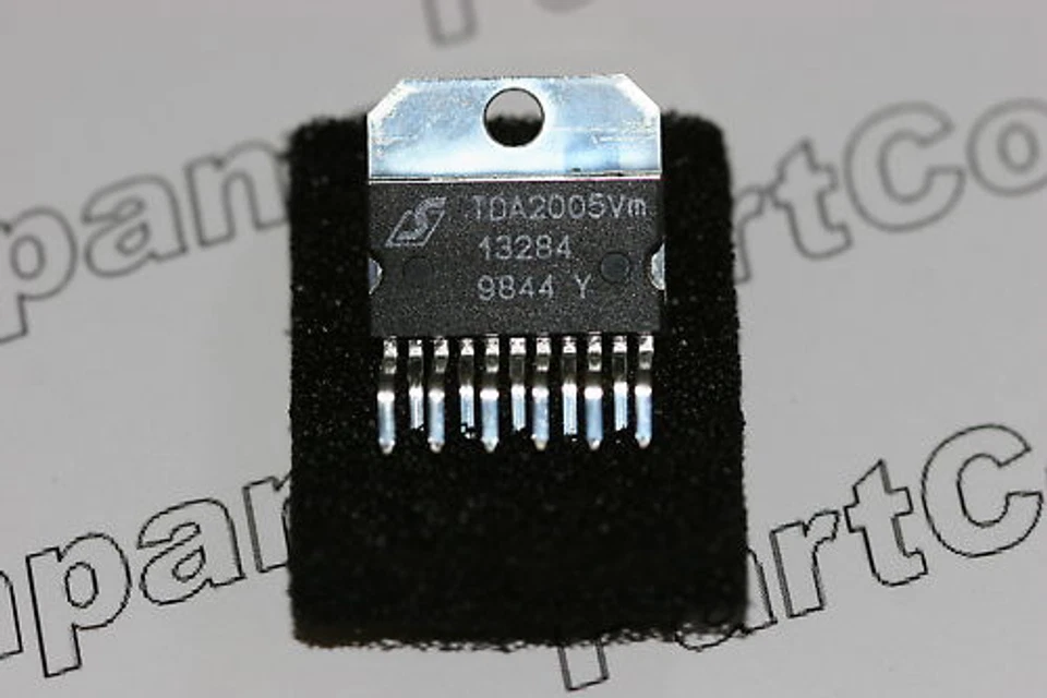 TDA2005Vm 20W Bridge Amplifier For Car Radio TDA2005 - Image 1 of 1