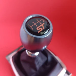 PERILLA DE CAMBIO DE ALUMINIO CON PESO OSCURO 6S PARA FOCUS MK2 ST 225 2.5 TURBO 05-12 - Imagen 1 de 5