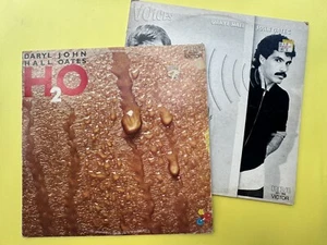 Daryl Hall & John Oats LP Voices & H2O LP VINYL X2 Bulk Lot, Vinyl EX+ - Picture 1 of 7