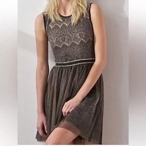 Weston Wear Julienne W Anthropologie Dulcie Tulle Pointelle Sleeveless Dress M - Picture 1 of 16