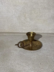 Candelabro vintage de latón con palo de cámara 4x2” mini lazo para dedos estilo victoriano - Imagen 1 de 4