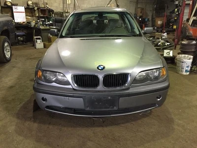 Eixo traseiro do eixo do passageiro excluindo Xi compatível 01-06 BMW 325i 1702578 - Imagem 1 de 4