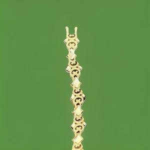 Avon Bracelet Goldtone Clasp sep25 - Picture 1 of 10