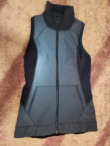Lululemon "Lets Get Visible" Vest Size 4 EUC Alberta Lake Teal - Picture 1 of 5