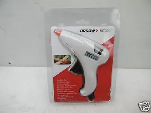 ARROW MT300 LIGHTWEIGHT CRAFT MINI GLUE GUN 240VOLT + 10 STICKS - Picture 1 of 1