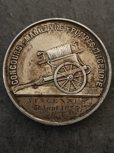 MEDAILLE ARGENT POMPIER 144g 1873 CONCOURS DE MANOEUVRE DE POMPE A INCENDIE 69mm - Picture 1 of 4