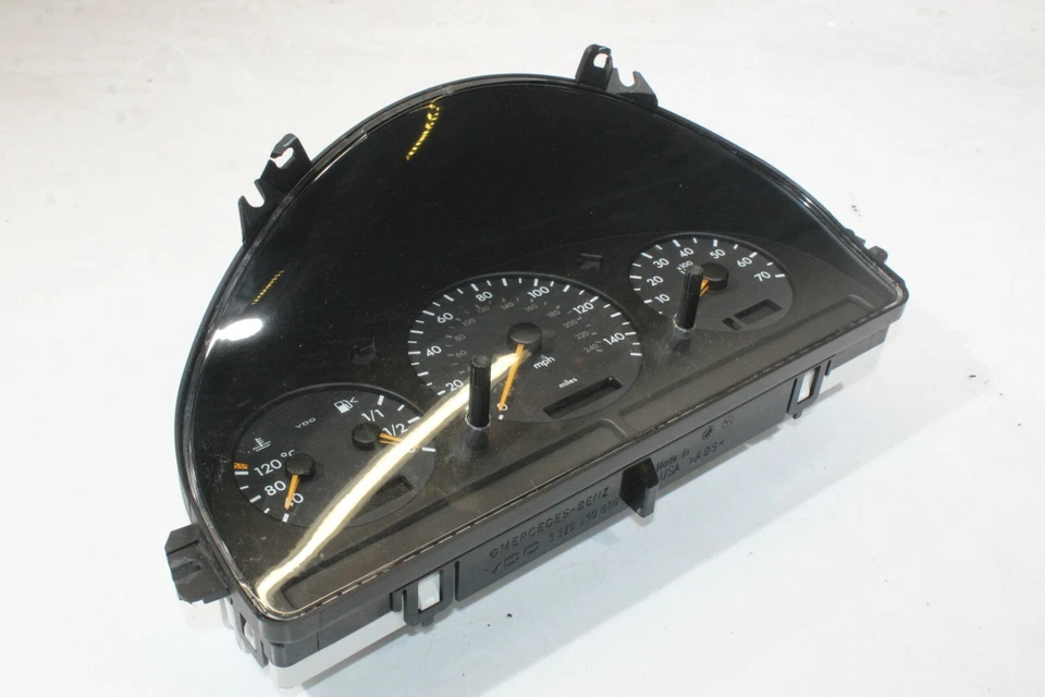 2002 MERCEDES-BENZ ML320 INSTRUMENTAL GAUGE CLUSTER - SPEEDOMETER L1253 - Image 1 of 4