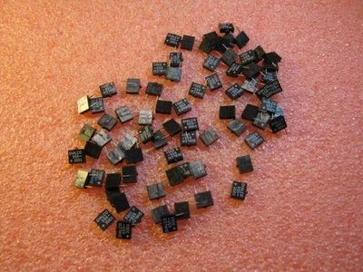 555-3001 Lot of 78 NOS from Dialight - Image 1 of 2