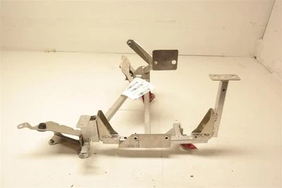 Soporte de panel de cuarto de conductor trasero 50527239 para 15 Alfa Romeo 4C cupé OEM Foto 1 de 4