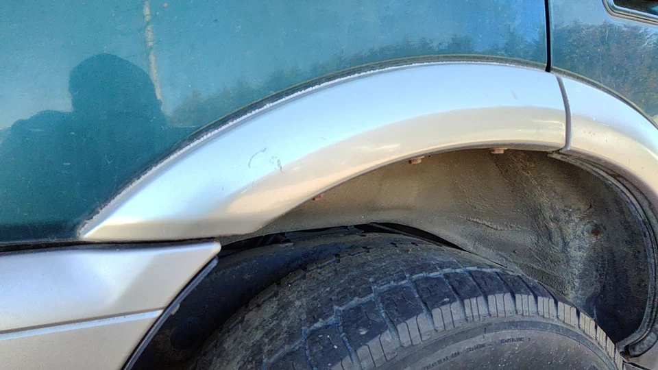 Honda Passport Rh 2000 pasajero trasero derecho llamarada moldeada en cuarto de panel OEM Foto 1 de 3