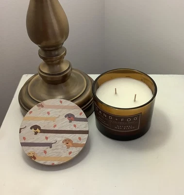 Vela Dachshund Sand + Paws con Hojas, Vela Perfumada de Sándalo Vainilla NUEVA Foto 1 de 4