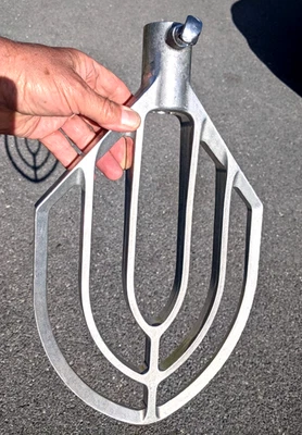 New (open box) Hobart HL430B 30 Quart Flat Beater Commercial Mixer Paddle - Image 1 of 3