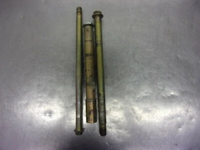 561 A TRIUMPH BONNEVILLE AMERICA 800 2002 CONJUNTO FABRICANTE DE EQUIPAMENTO ORIGINAL F&R E EIXO BRAÇO OSCILANTE (DOIS)   - Imagem 1 de 4