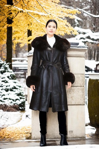 OFF WHITE Cappotto donna Anne Inferno in montone shearling con bordo in volpe