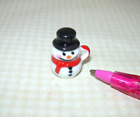 Tasse bonhomme de neige miniature avec couvercle chapeau noir amovible - DOLLHOUSE échelle 1:12