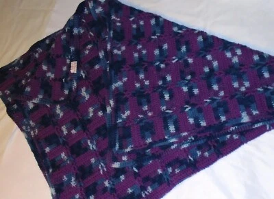 Manta de ganchillo afgana púrpura y azul de colección rayas arco iris 64"x45" Foto 1 de 4