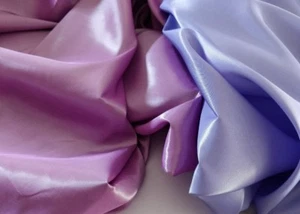 Lilac or Wisteria Taffeta 59/60" wide Shipping 5.00 first yard all others 1.00. - Picture 1 of 6