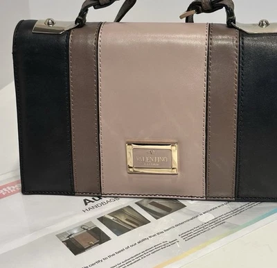 Bolso de Hombro Valentino Cuero Auténtico con Certificado de Autenticidad Certificado de Autenticidad Foto 1 de 4