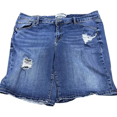 Torrid Denim Shorts Women 20 Blue Distressed Stretch Casual Plus Size Cotton - Image 1 of 4