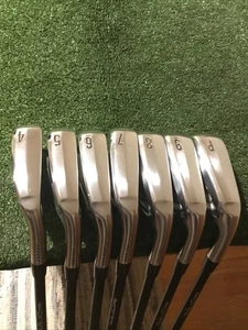 Srixon ZX5 MKII Forged Irons Set (4-PW) X-Stiff Velocore Axiom 105 Pure Graphite - Picture 1 of 12