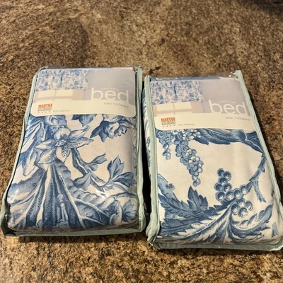 2 NUEVOS~ Cenefa Martha Stewart Blanco Azul Floral Toile A Medida 84x15 Algodón Nuevo de Lote Antiguo Foto 1 de 4